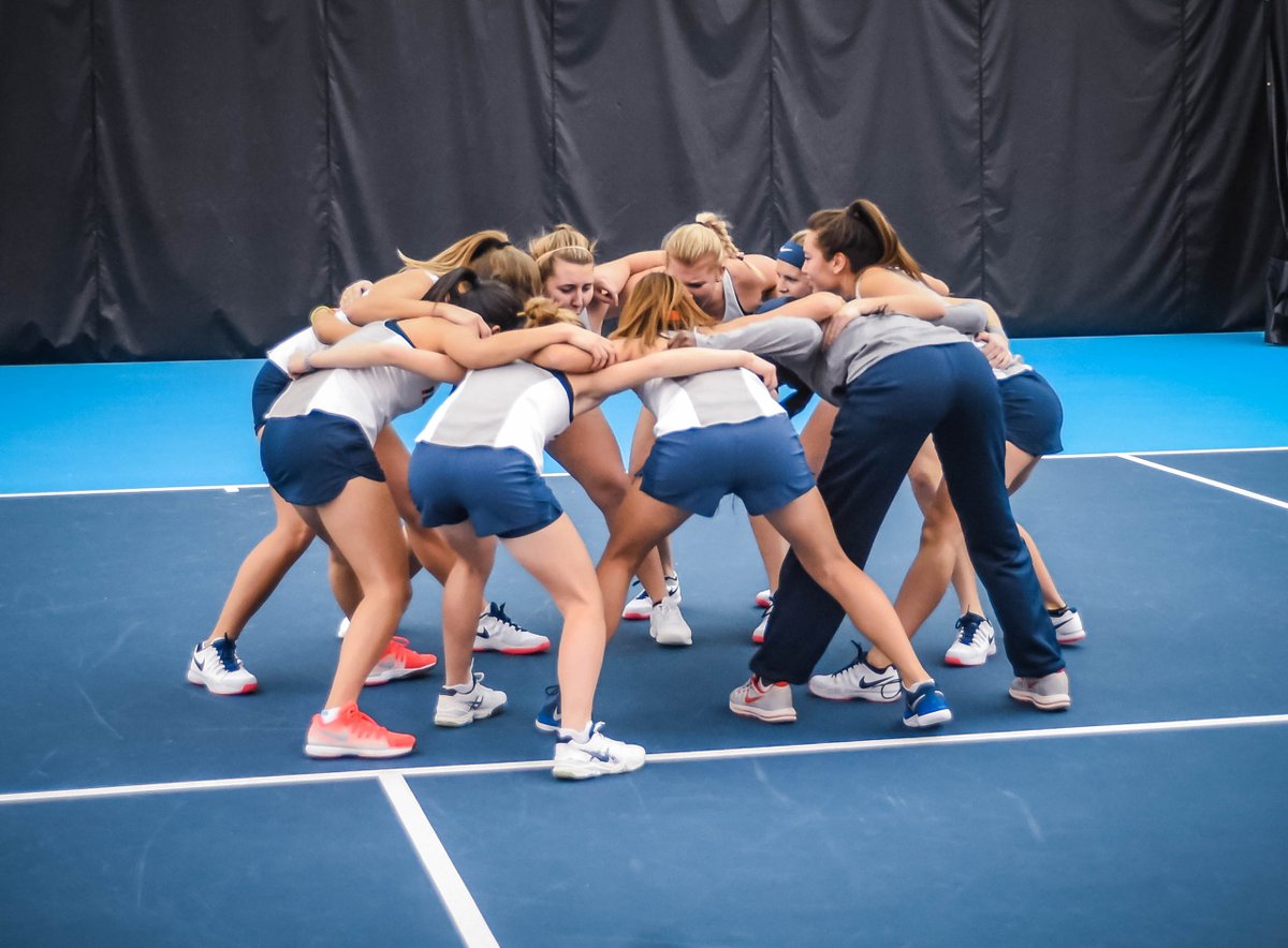 IlliniWTennis's tweet photo. Final #OracleITARankings 

2️⃣0️⃣ - #Illini  
7️⃣2️⃣ - @jswitkes 
1️⃣0️⃣0️⃣ - @MiaRabinowitz 
5️⃣4️⃣ - @sashabelaya1 / @DanielaPedrazaN https://t.co/mU5EMwe6DD