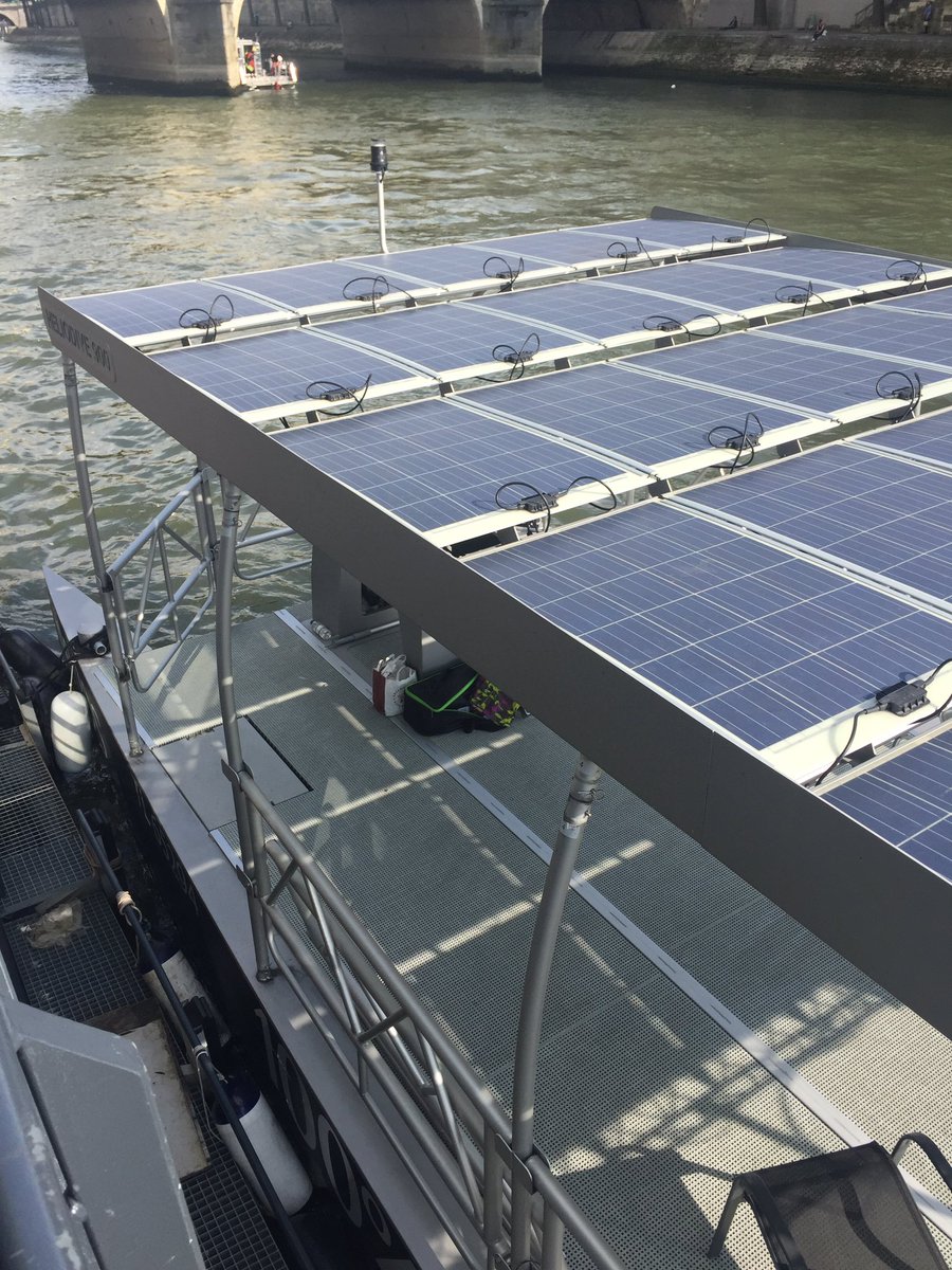 ar_leroy's tweet photo. Et maintenant le bateau ! Navire de plongée électrique. #Heliodive @ademe https://t.co/cB0IcwxEgf