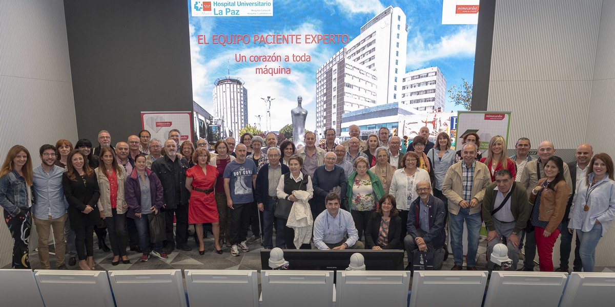 cuidarcorazon's tweet photo. ¡Nos despedimos con la foto de familia! Un placer haber compartido este #IICongresoPE con todos vosotros. Hemos aprendido mucho con vuestras historias @Mimocardio @almucastro01 @R_Campuzano_R https://t.co/mWd7xSIeP3