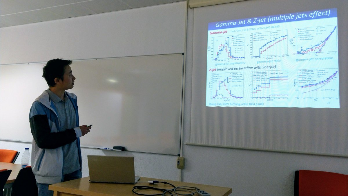 thermalization's tweet photo. Tan Luo #CCNU gives @HotLHC seminar @UniversidadeUSC on Linear Boltzmann Transport for Jet Propagation in the Quark Gluon Plasma arXiv:1803.06785 #GammaJet #LinearBoltzmannTransport #JetCorrelation https://t.co/5G7itdfgtd