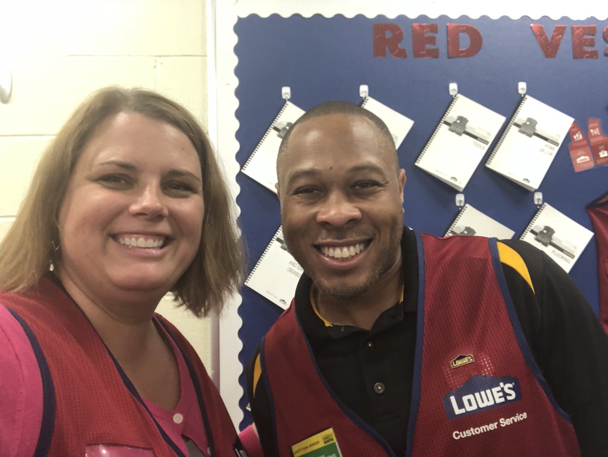 JodiLongHR's tweet photo. Great visit in #Piscataway...first Lowe’s store opened in New Jersey. @ericgreenlive @HahnDianne @church1230md https://t.co/TTMNVvI3Nl