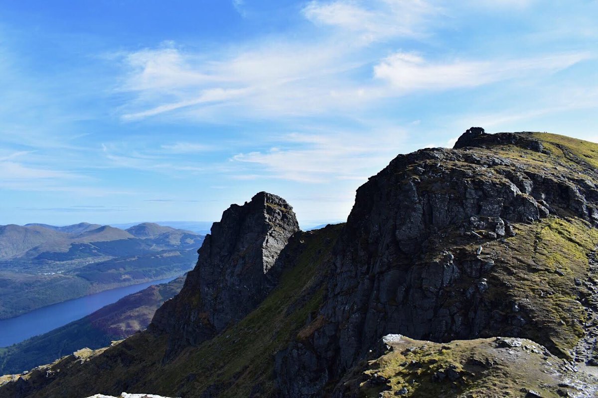 Xplore_Scotland's tweet photo. Hiking the Cobbler ☀️⛰🚶‍♂️IG 📸 gordonyule 

#scotland #scotlandsbeauty #scotlandtrip #scotlandlover #lovescotland #uk #uk_photooftheday #europetrip #europe #loch #travelblogger #travelphotography #travelling #photography #photooftheday #gopro #bbscotlandpics #scotspirit https://t.co/d2v5JmwgZW