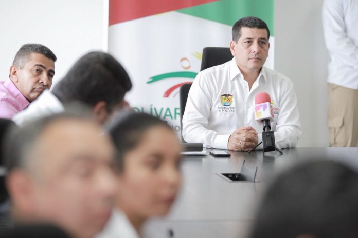 redescnc's tweet photo. El gobernador @dumek_turbay Turbay hace un llamado a la empresa EPM, dueña de Hidroituango, para que diga la verdad sobre el riesgo que corre la Mojana Bolivarense. Aseguró que son más de 30 mil personas las que están en riesgo https://t.co/yk8YiQBxKM