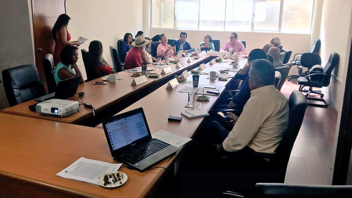 BlankAlmazo's tweet photo. Esta mañana llevamos a cabo la tercera sesión ordinaria 2018 del Comité Técnico de la Comisión Estatal de Evaluación @MORELOSEVALUA https://t.co/CLyMnfrqDh