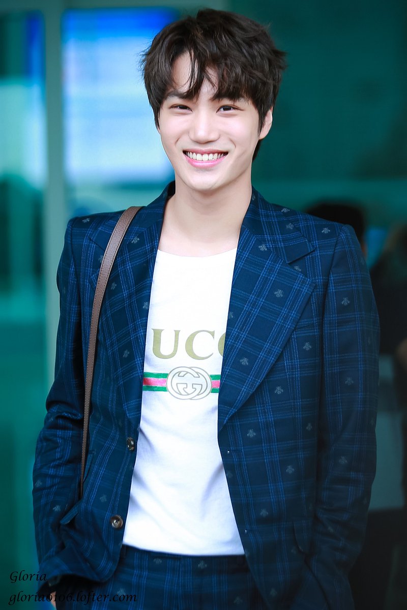 knockknock0408's tweet photo. [DL] 180529 KAI cr.Gloria_7P
LINK >> https://t.co/aZbEhsh7XJ https://t.co/iTxCJT9VIK