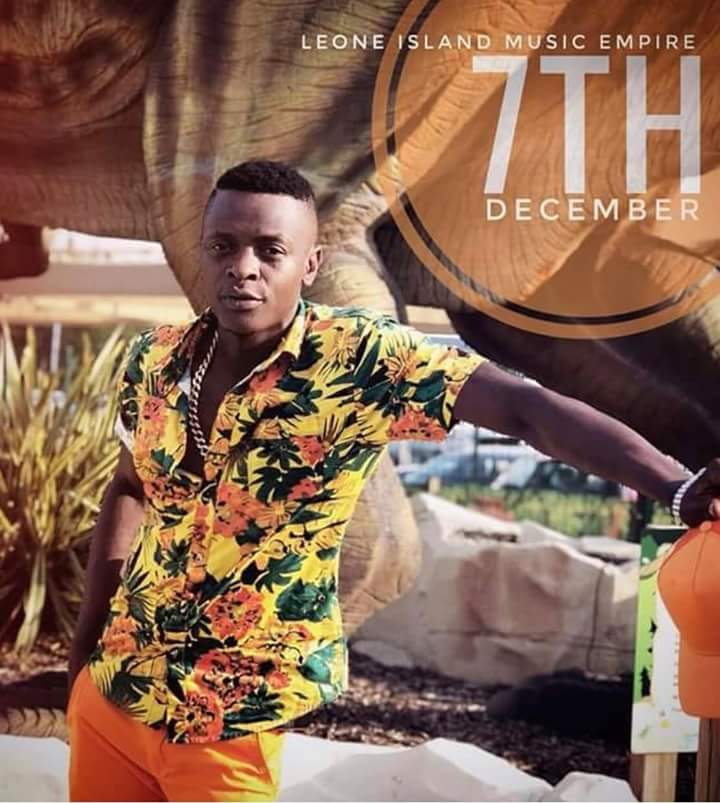 KisiraVampino's tweet photo. The legend @JChameleone is back again in a concert doubled #legendagain @nbsafter5 @DouglasLwangaUg @mckatsug
#NBSNamutima https://t.co/6OegbOktZj