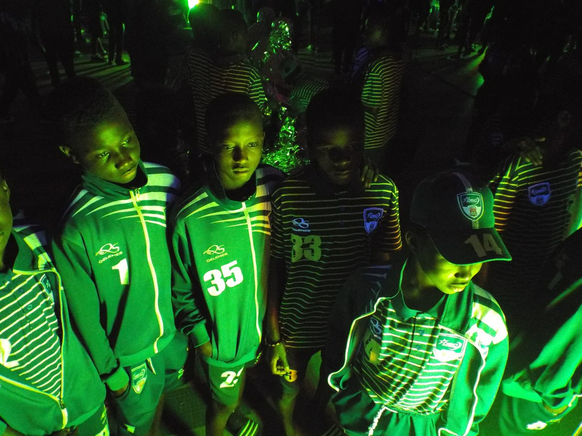 DakarSacreCoeur's tweet photo. Visite des enfants du Centre de formation à la Biennale de la Ville de Dakar - @BiennaleDakar à l'Exposition internationale " Une nouvelle Humanité " à l'ancienne Palais de Justice de Dakar.

#TeamDSC #Senegal https://t.co/WGplteDjkV