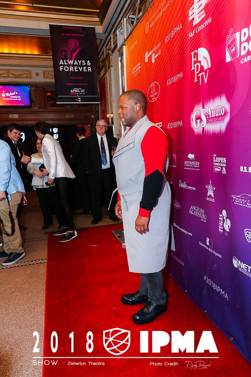 ipma_awards's tweet photo. Singer/designer/television producer @coreondu on the #2018IPMA #redcarpet. 😊 https://t.co/jmBolTMyBD