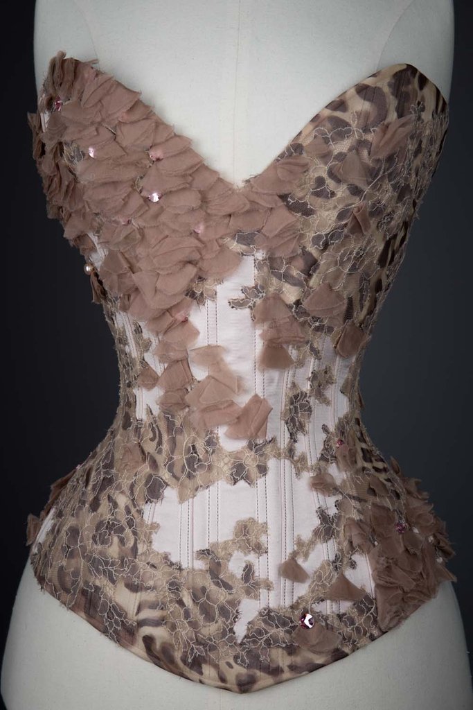 Underpinnings Museum tweet media