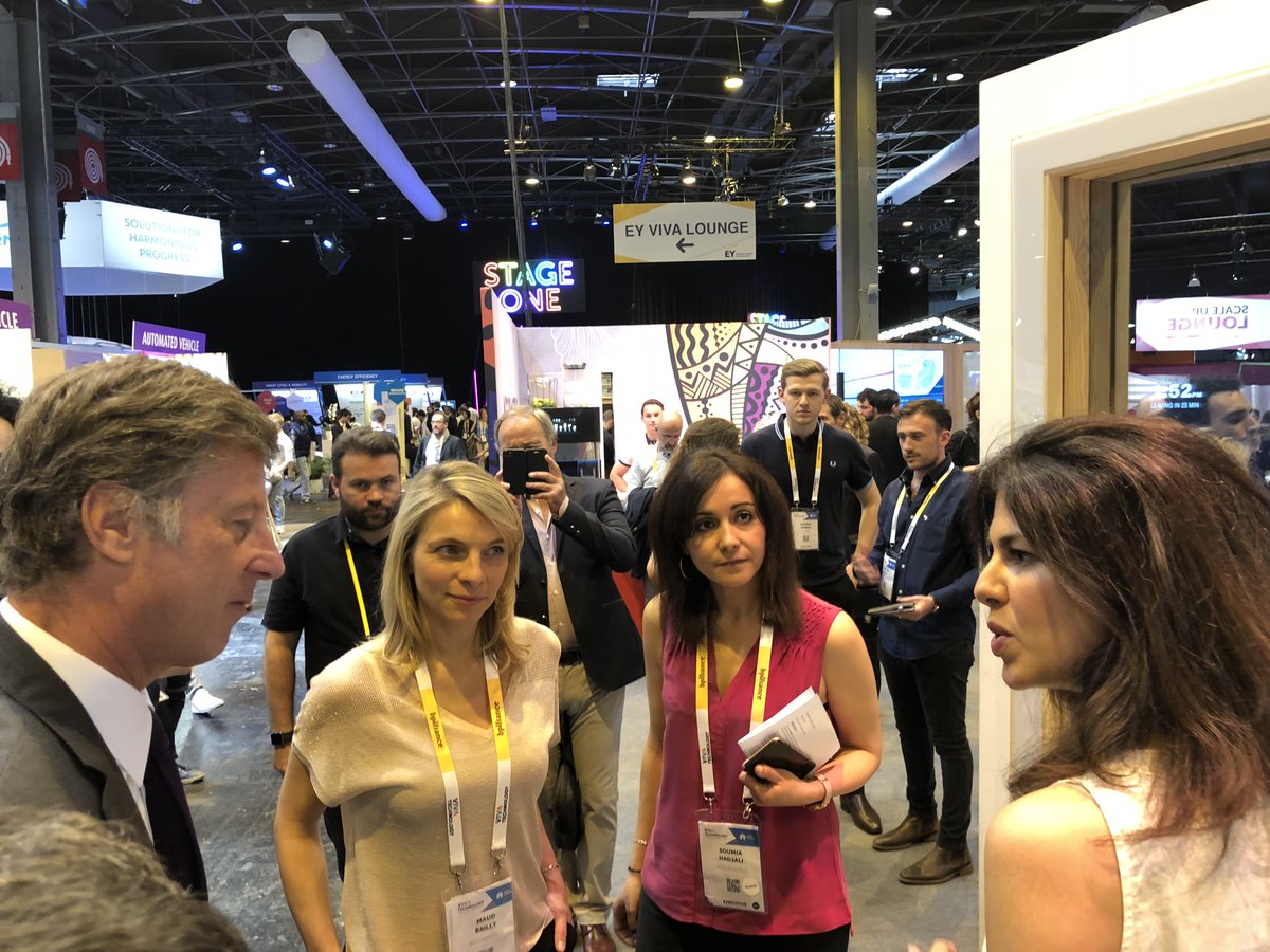 CareOS_Tech's tweet photo. Proud to introduce @CareOS_Tech to Sébastien Bazin (Chairman &amp; CEO of @Accorhotels ) and Maud Bailly (CDO of @AccorHotels) @VivaTech #AHLab @ViparisOfficiel #TheFutureIsHere #SmartHealth #SmartBeauty @BaracodaGroup @tserval @AccorHotelsNews @ChloeSzulzinger @SebGaff https://t.co/zI4t07uRkp
