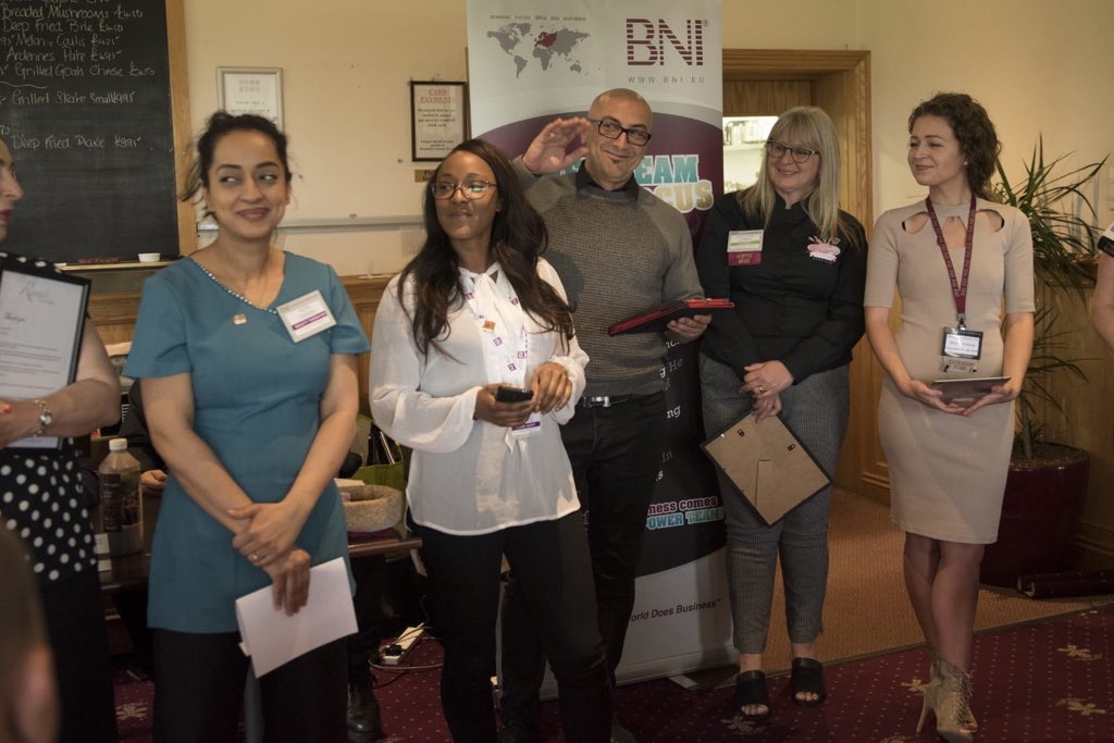 BNI_Vision's tweet photo. Great and informative presentation from @perfectlypUK   What a team of businesses you are, all working together being so closely related. If you're a need of a #caterer #cakemaker #dj #jeweller #florist #tailor #beautytherapist  and more for a party/function then contact them https://t.co/zq7DsGpF5m