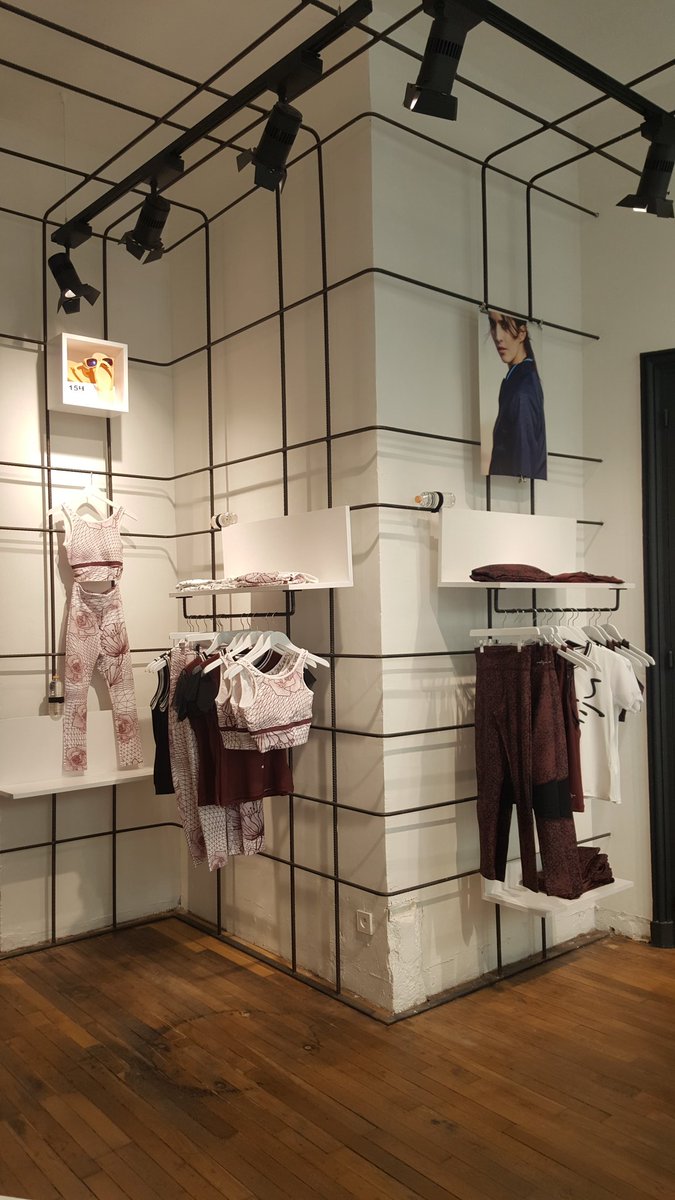 MantiaTraore's tweet photo. Une collection mode et accessoire sportswear pour @Noliju_fr !
Les étudiants en mode de @EcoleLISAA ont imaginé et créé une ligne de vêtements de sport exposée @HLC_Paris.
Parisiennes à vous la #feelgoodsportswear ! 🎽🏋️‍♀️#running #newcollection #madeinFrance https://t.co/RgNCqQ9JzT
