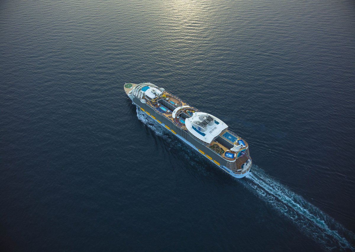 RoyalCaribbean's tweet photo. Do yourself a favor and pinch and zoom. https://t.co/y2WjOK2Pfk