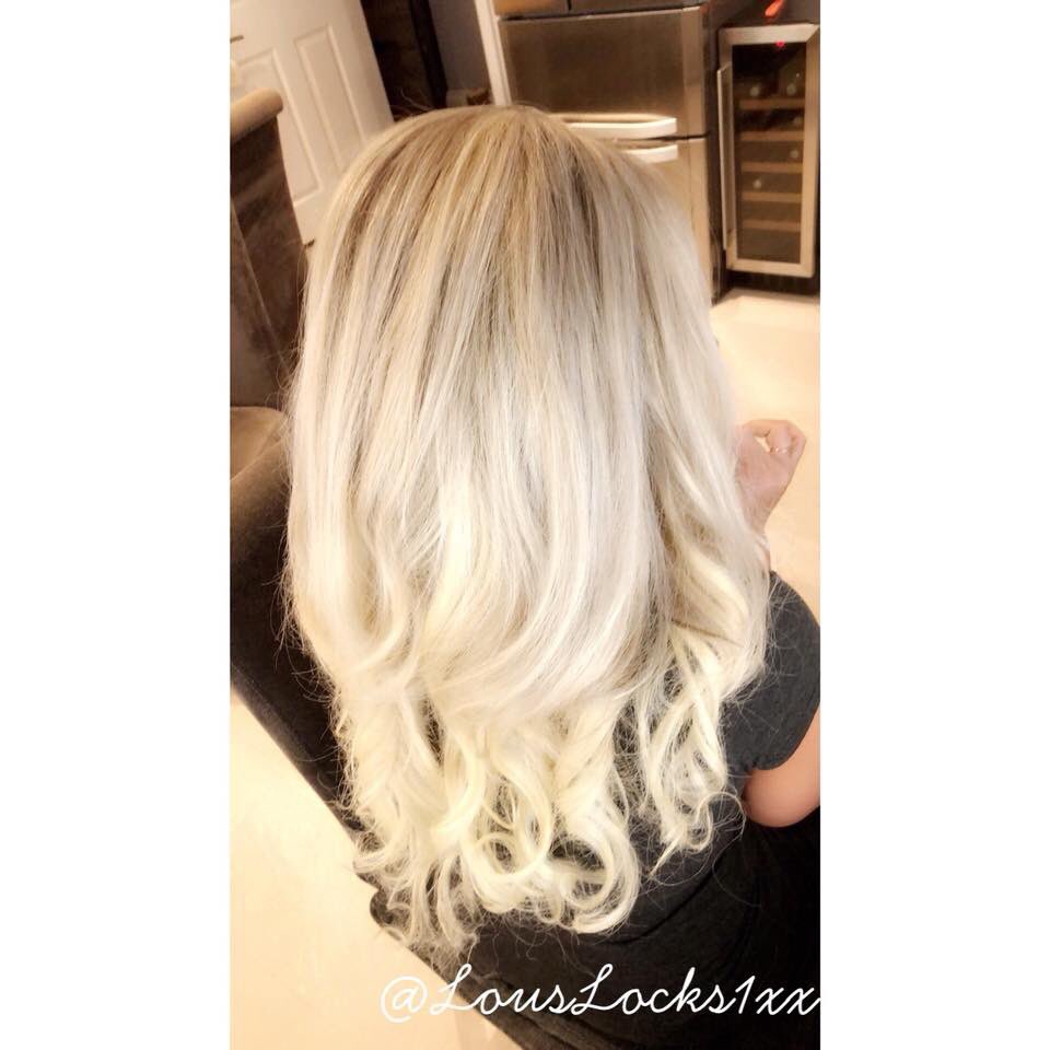 louslocks1xx's tweet photo. Get your hair summer ready now! Imagine waking up with long luscious locks every morning 👸🏽👧🏼😍#hairextensions #unnoticeable 
#painfree #hairextensionspecialist #microrings #russianhairextensions #purerangehair #1g #18” #20” #22” #sosilky #beautiful #louslocks https://t.co/C6YfYCWmfb