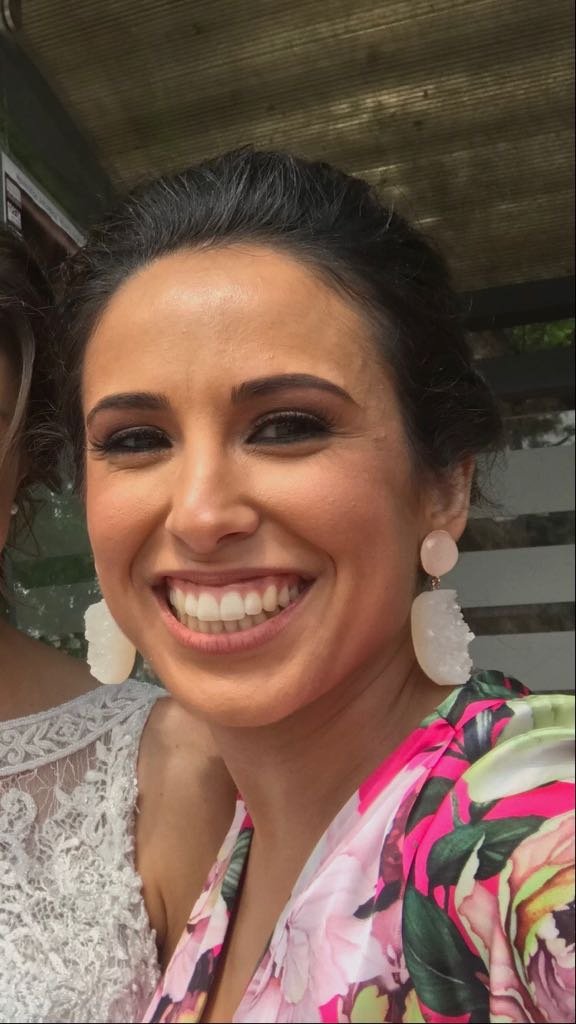 CMComplementos's tweet image. Clientas que lucen así de divinas , con unos pendientes de la nueva colección .
Gracias por elegirnos. Invitada perfecta.
#elegante #pendientes #nuevacolección # invitadaperfecta #valencia