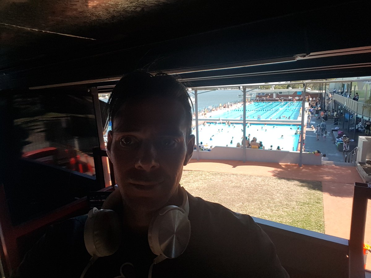 PsymtEQs's tweet image. Riverside Reloaded vs Don't Cha (SimtEQs Live Mashup) is Now available for FREE Download demd.ro/2HwmExX Get Yours Today!!

#Party #Mashup #ForDJs #HouseMusic #PLUR #EDMFamily #Cheezy #Pop #PopMusic #Dance