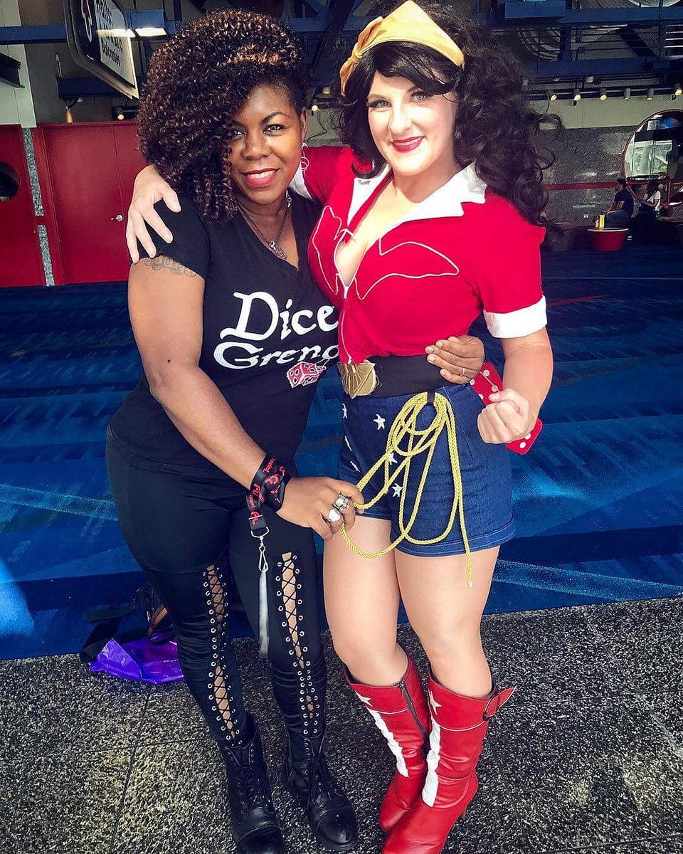 BarriMedia's tweet photo. #WomanCrushWednesday

Awesome getting to introducing my two favorite women @DiceyGrenor &amp; #MadamDeath at @Comicpalooza over the weekend. I love bringing people together! It was super awesome I was able to take this picture to.

#WednesdayWisdom #wcw #Comicpalooza #CPX2018 #cphou https://t.co/84DbOYnM2O