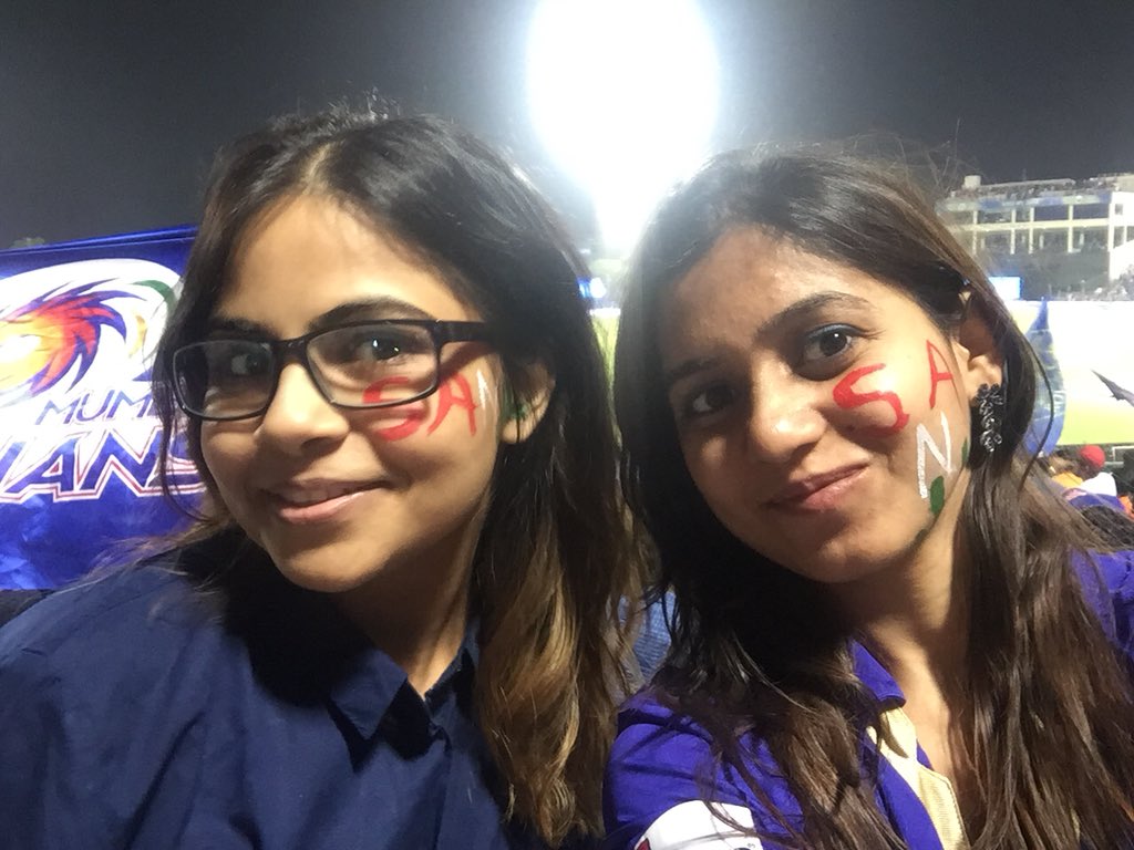 Sheffalee's tweet image. A big thank you to @rajasthanroyals @mandakini_  and all friends on #Twitter for entertaining, supporting #Royals &amp;amp; for amazing #Cricket conversations! Had a great time during #VIVOIPL
#HallaBol #JazbaForever