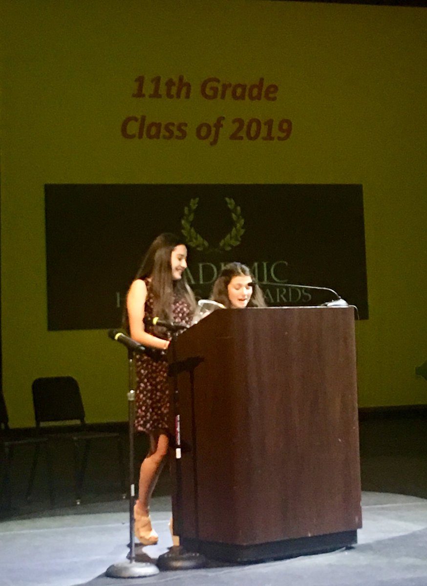 ldixon2's tweet image. Thank u Adrianna &amp;amp; Penelope 4 MCing r @troy_athens @ahs_classof2019 #HonorsProgram Congrats 2 all celebrated!