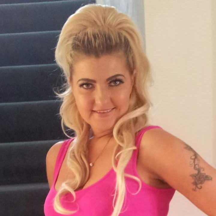 KristyBellamy's tweet photo. #NewProfilePic https://t.co/VD1ipZpmia