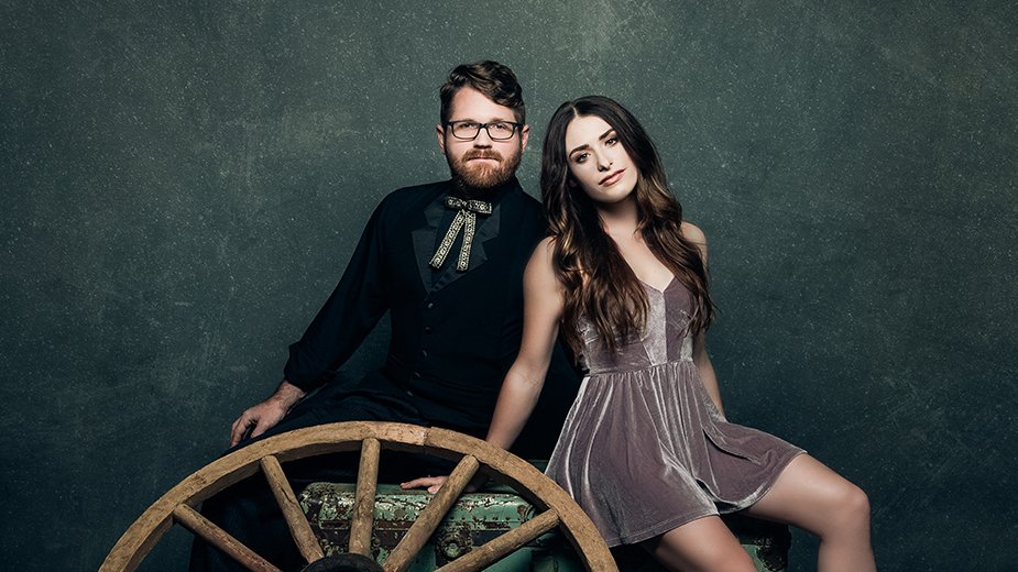 CMT's tweet photo. .@theyoungfables come back to each other in the premiere of their brand new video. Watch #HalfAsGood here: https://t.co/ssqdcZL9ln https://t.co/QxjqcShYoE