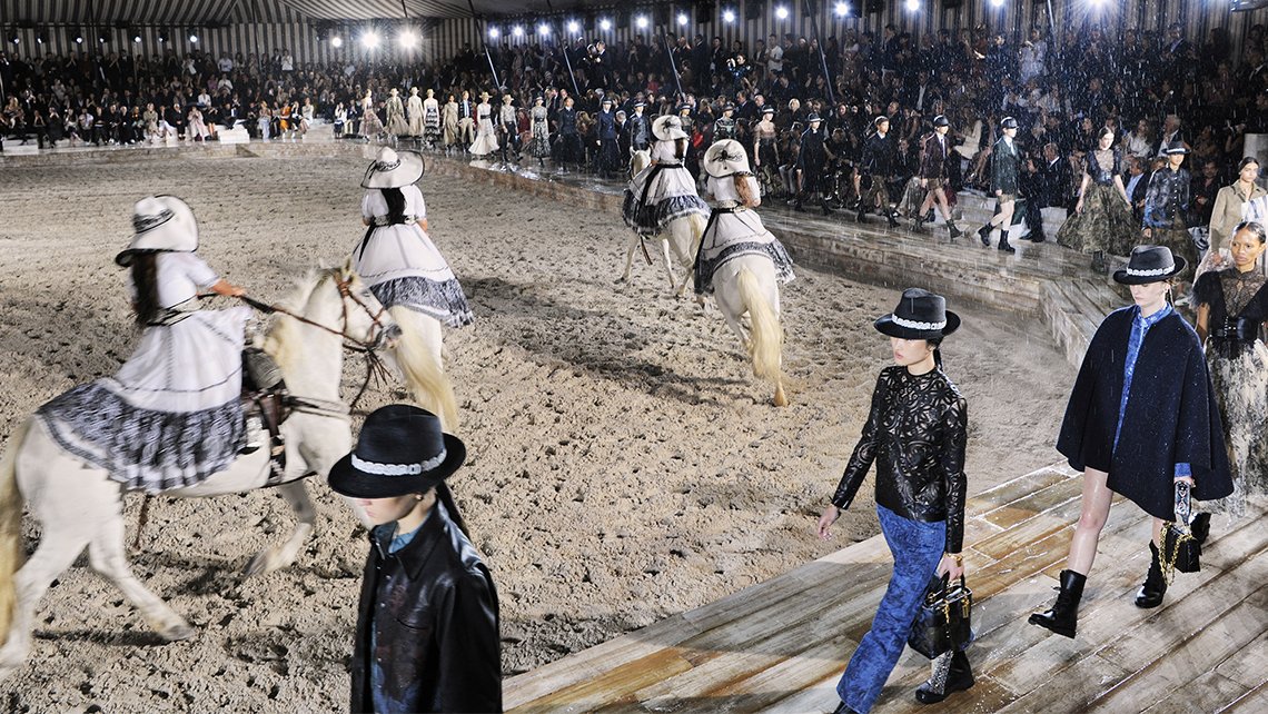 Fashion Unfiltered tweet media