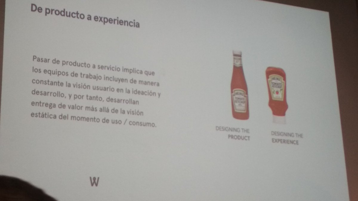 De producto a servicio y de producto a experiencia. Buenísima Masterclass sobre Innovación y Service Design de <a href="/alicia_chavero/">Alicia</a> en la #experienceweek de #EXF18 <a href="/expfighters/">Experience Fighters</a>