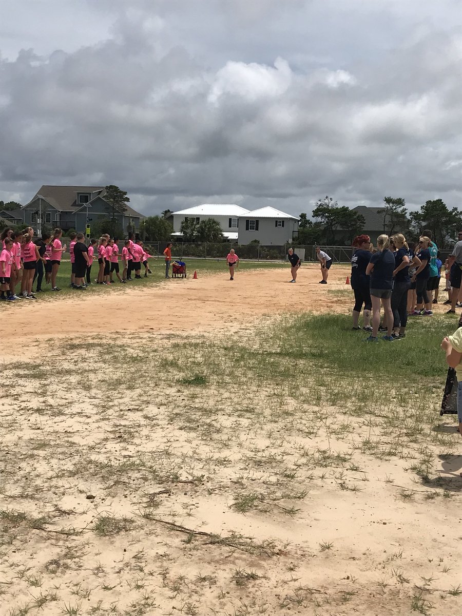 HBESDolphins's tweet photo. Thank you Panama City Beach fire rescue for making the jr. Olympics amazing today for our kids! https://t.co/9U1QvGJHYT