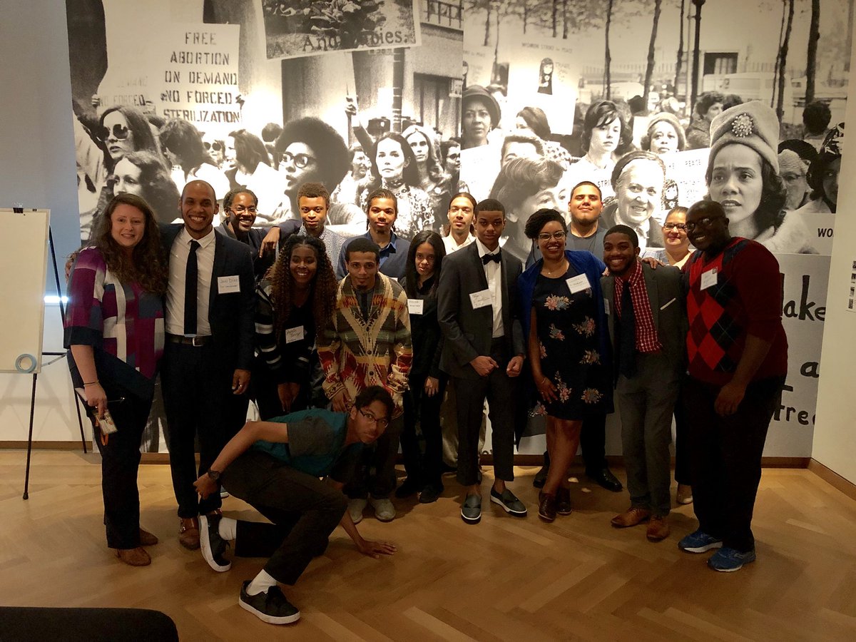 MuseumofCityNY's tweet photo. It’s been an exciting morning at the Museum 😀 Our 2018 cohort of interns in museum education gave object presentations in 4 of our galleries! We we so proud and can’t wait for them to lead more tours and programs in the Museum this summer! https://t.co/N0KpH3fmRn
