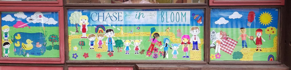 Such a wonderful day! The 🌧 never stops #stanns from a good time. plants all planted. The centre will look amazing. well done everyone for their creativity.  We ❤️ the window display. Ty for supporting us @BigLotteryFund <a href="/BandQ/">B&Q</a> @ncitycare_SSBC <a href="/Rob_community/">Rob Bird</a> <a href="/st_advice/">St Ann’s Advice Centre</a>