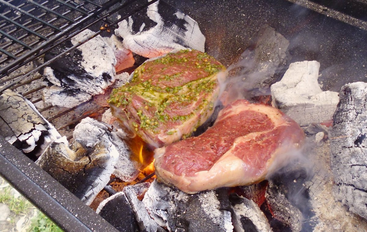 CraftFoodLondon's tweet photo. Inspired by #nationalbbqweek?  Get him something special for #fathersday this year - have a look at our #bbq and #asado #courses here..
https://t.co/ar1lIA4dRG New dates just added for July
#fatherdaygifts #experience #gifttoremember https://t.co/fj5Bfbgf0N