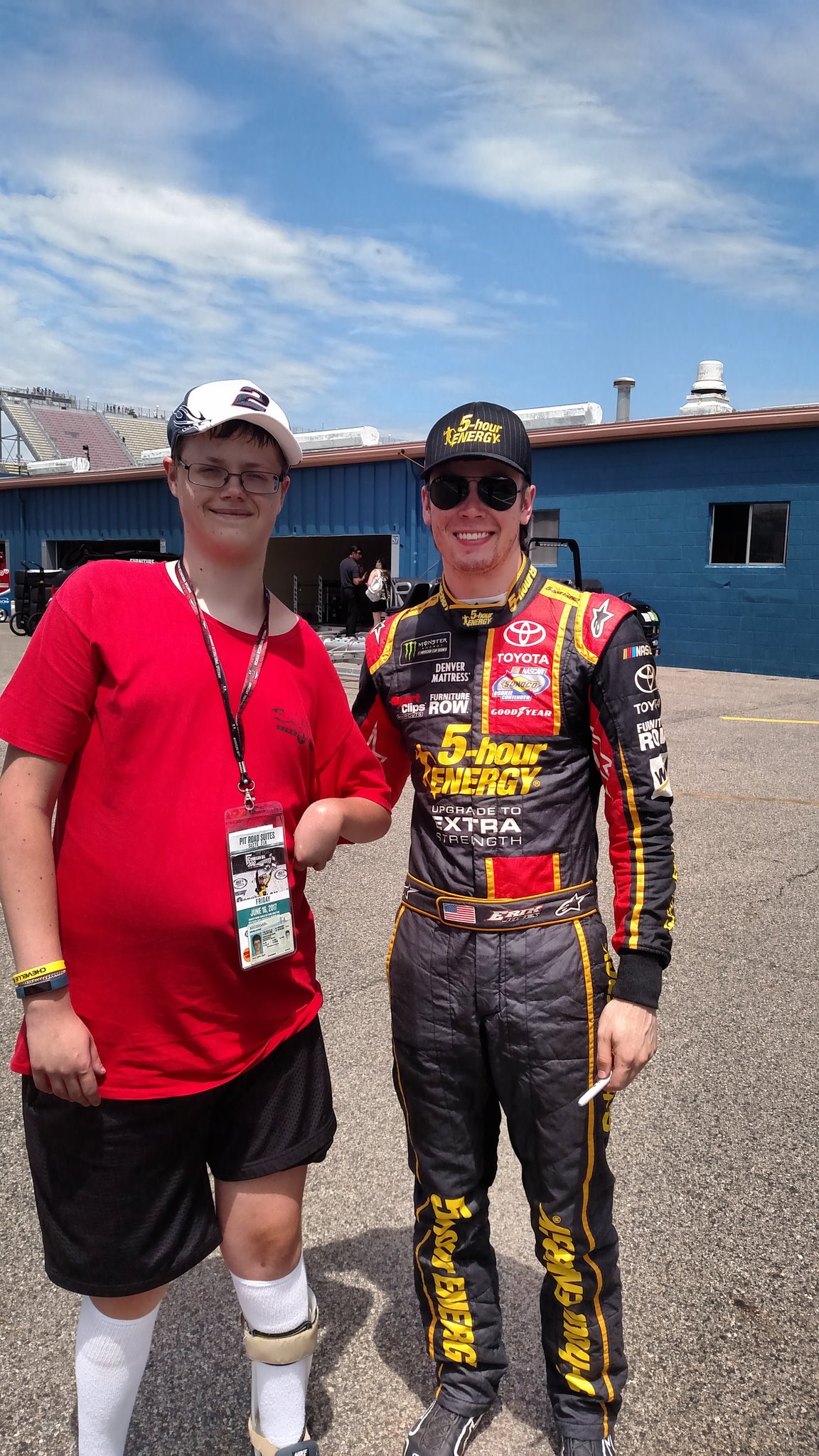 Happy Birthday to driver and fellow  !!! I hope you have a great day! 