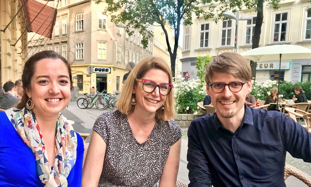 margagual's tweet photo. Vienna is a @SciDip hotspot this week! Great impromptu meeting with Alex @S4D4C & Claire @insscide_eu, lots of upcoming activities to advance #sciencediplomacy in Europe & beyond @EUScienceInnov #Horizon2020 🇪🇺 https://t.co/4ml4Ltob1s