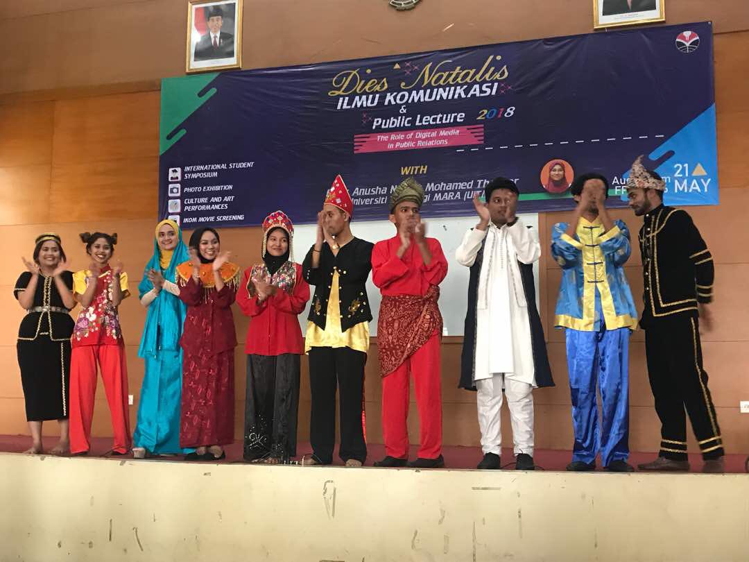 magic2k18's tweet photo. #throwback to our second project in UPI &amp; Telkom University in Bandung, Indonesia 🤗

#UiTMxUPI #UiTMxTelkom #magic2k18 https://t.co/bAb2g7uNw5