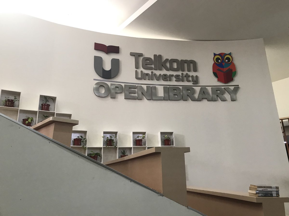 magic2k18's tweet photo. #throwback to our second project in UPI &amp; Telkom University in Bandung, Indonesia 🤗

#UiTMxUPI #UiTMxTelkom #magic2k18 https://t.co/bAb2g7uNw5