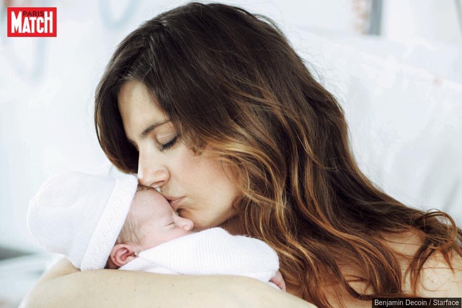 TeamLaetitiaM's tweet photo. Notre @LMilotOfficiel et sa petite Lyana née le 14 mai ❤️ que du bonheur! https://t.co/w2QdQYW5Wb