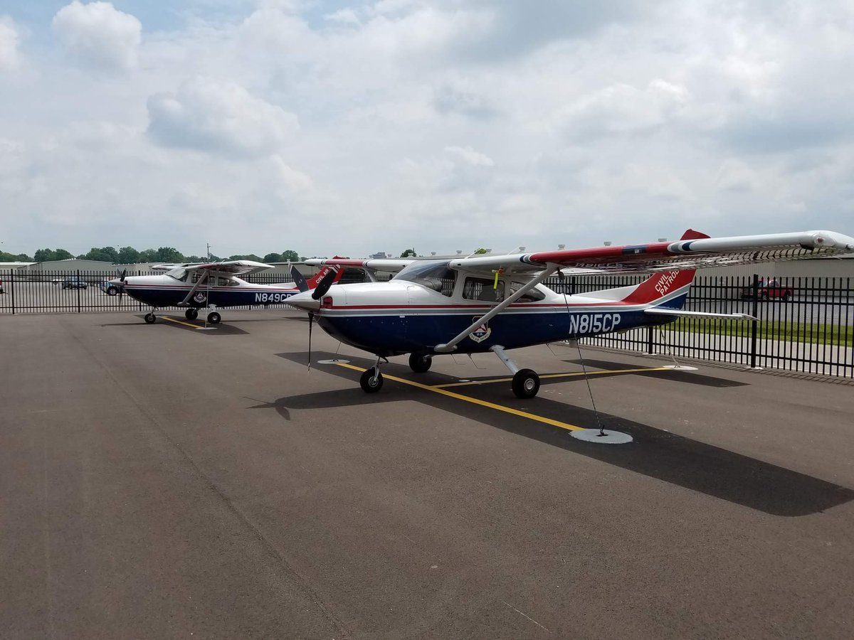 BowmanSrCAP's tweet photo. Several Squadron members put in some hard work to make the planes shine. https://t.co/ZUU6rhg17o