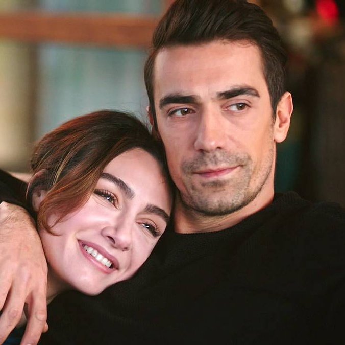 CristiV72's tweet photo. Miss you 🦋💕 #AsFer
#SiyahBeyazAşk
#BirceAkalay #AslıAslan #FerhatAslan #İbrahimÇelikkol https://t.co/SdU9GgzK62