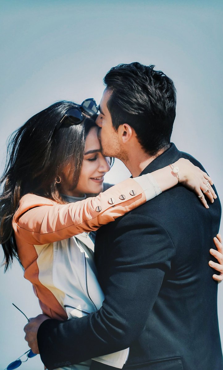 CristiV72's tweet photo. Miss you 🦋💕 #AsFer
#SiyahBeyazAşk
#BirceAkalay #AslıAslan #FerhatAslan #İbrahimÇelikkol https://t.co/pCVbMTFPY8