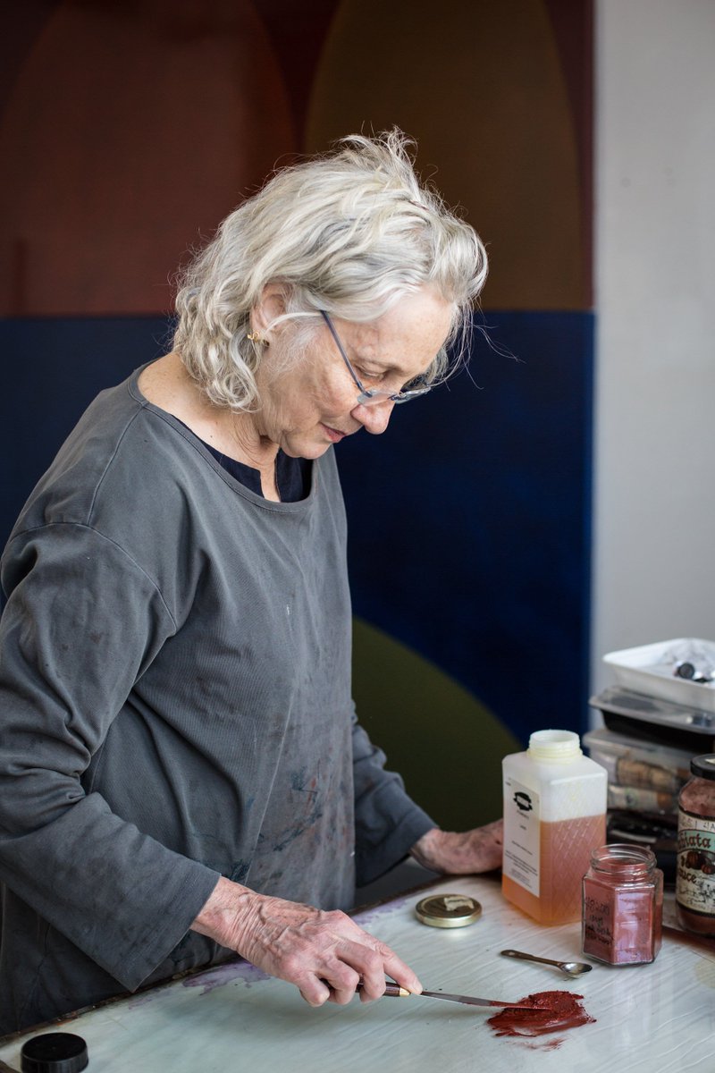 "My favorite way of spending my time is to come into my studio and commit myself totally to painting and thinking about painting." Suzan Frecon discusses her new paintings on view at David Zwirner Hong Kong. zwrnr.art/SuzanFreconDZHK