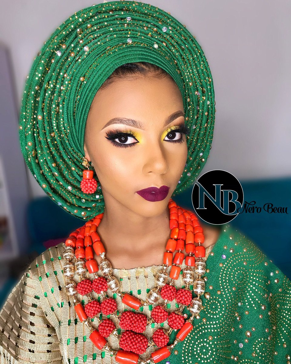nerobeau's tweet photo. Makeup &amp; gele: @nerobeau 
Asooke: @asoebi_h.o.m.e
Accessories: @tana_beads 
Muse: @dallacoasta https://t.co/tJAiQapcuj