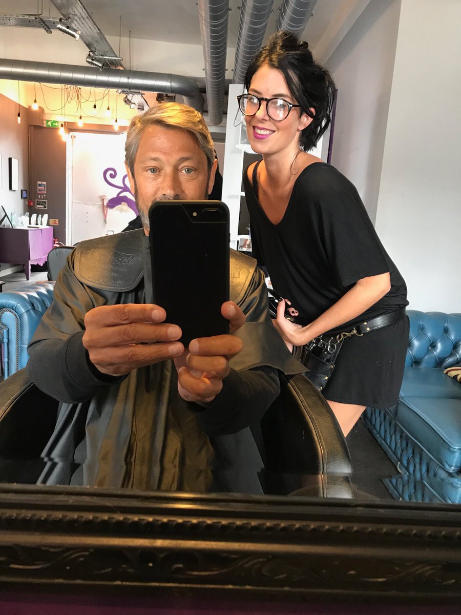 Great haircut from the fab <a href="/EmilyWarneSRH/">Emily Warne SRH</a> <a href="/Head_Romance/">Headromance</a> the best place in south to have your hair cut styled etc. check them out