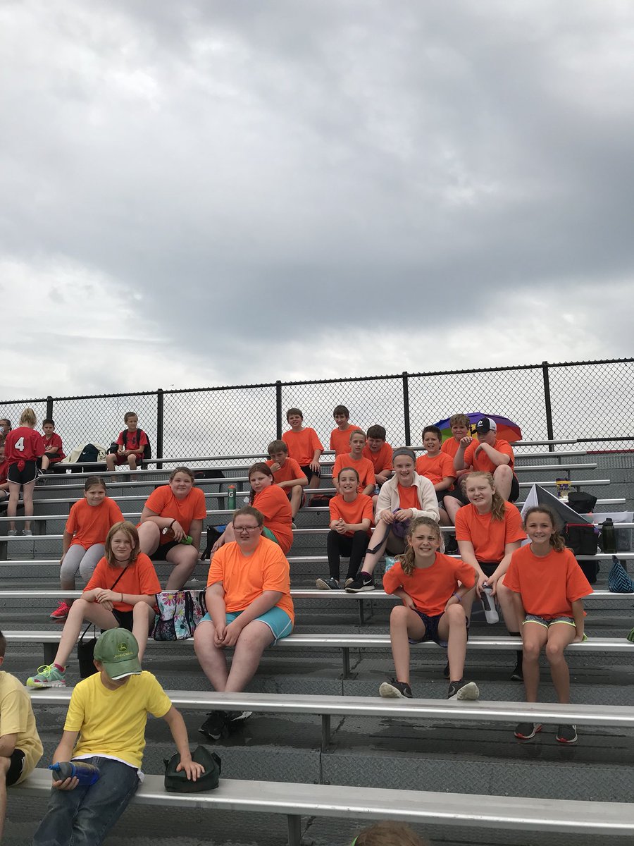 Terrific display of effort and athleticism today at track day at PCMS! Great job! <a href="/PCSD_FV/">Fairview Elementary</a>