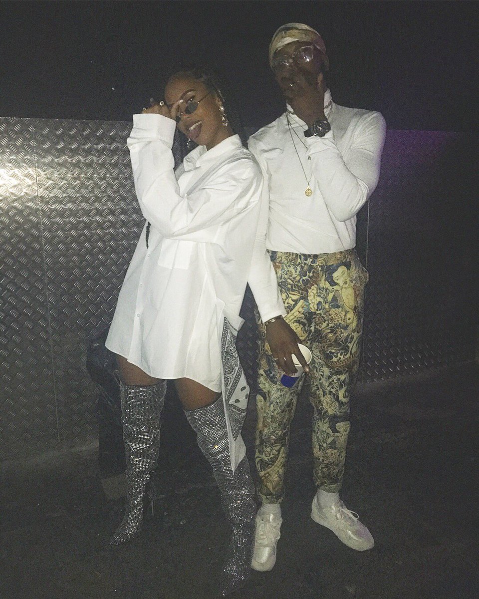 Che_Lingo's tweet photo. #Throwback to when @iamddb brought me out for her #FlightModeTour.
SAME ENERGY is about to hit 100K on @Spotify, tell someone.
TRIP | #TheRiskIsProof 🤟🏾 https://t.co/kuaiTBIMuT