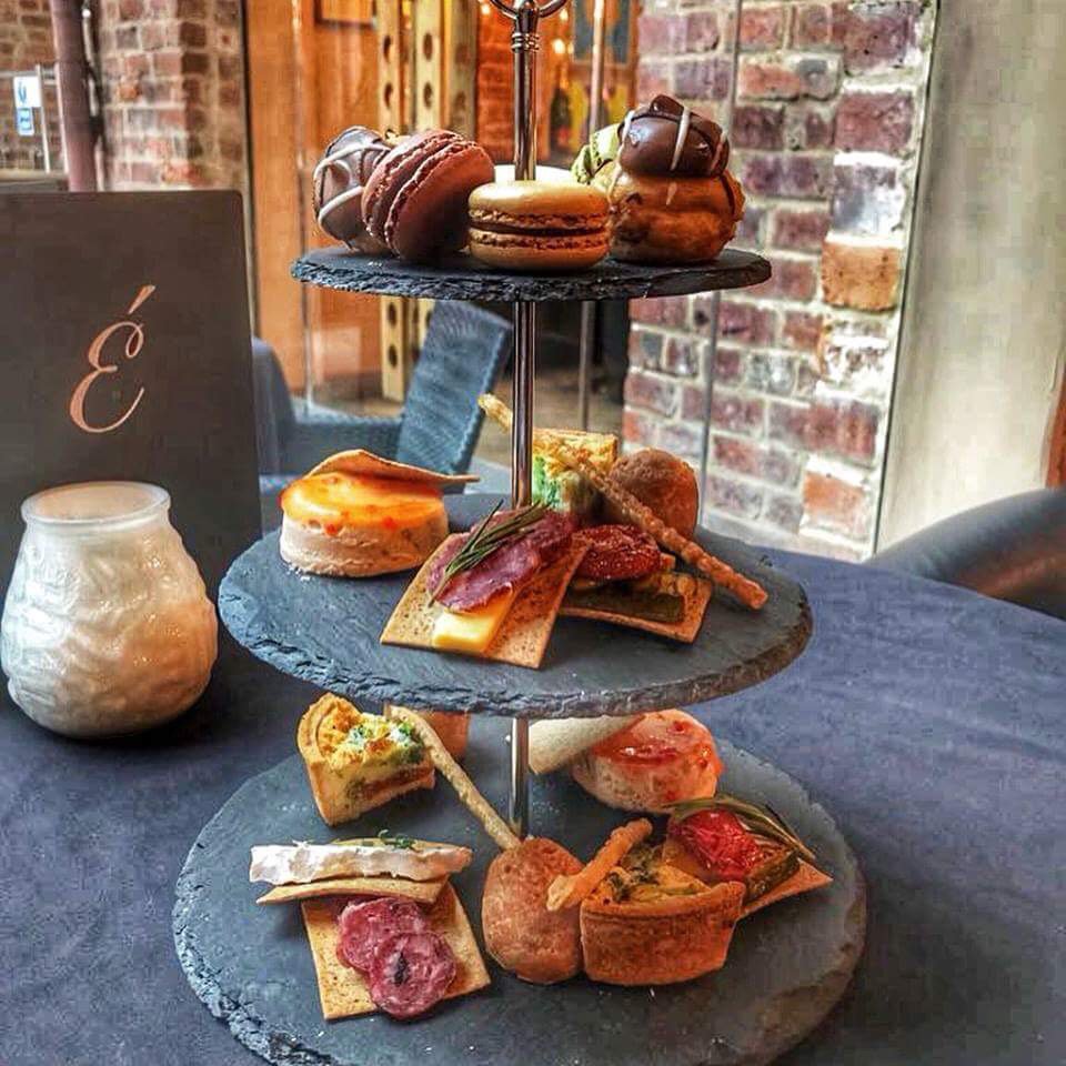 TheCocktailEx's tweet photo. Enjoy 3 cocktails and an afternoon tea fusion of British and French cuisine for only £25pp at @epernayleeds 🍸 Offer only available this week so don’t miss out! Link in bio to book #TSCE https://t.co/tw48fyTHrO