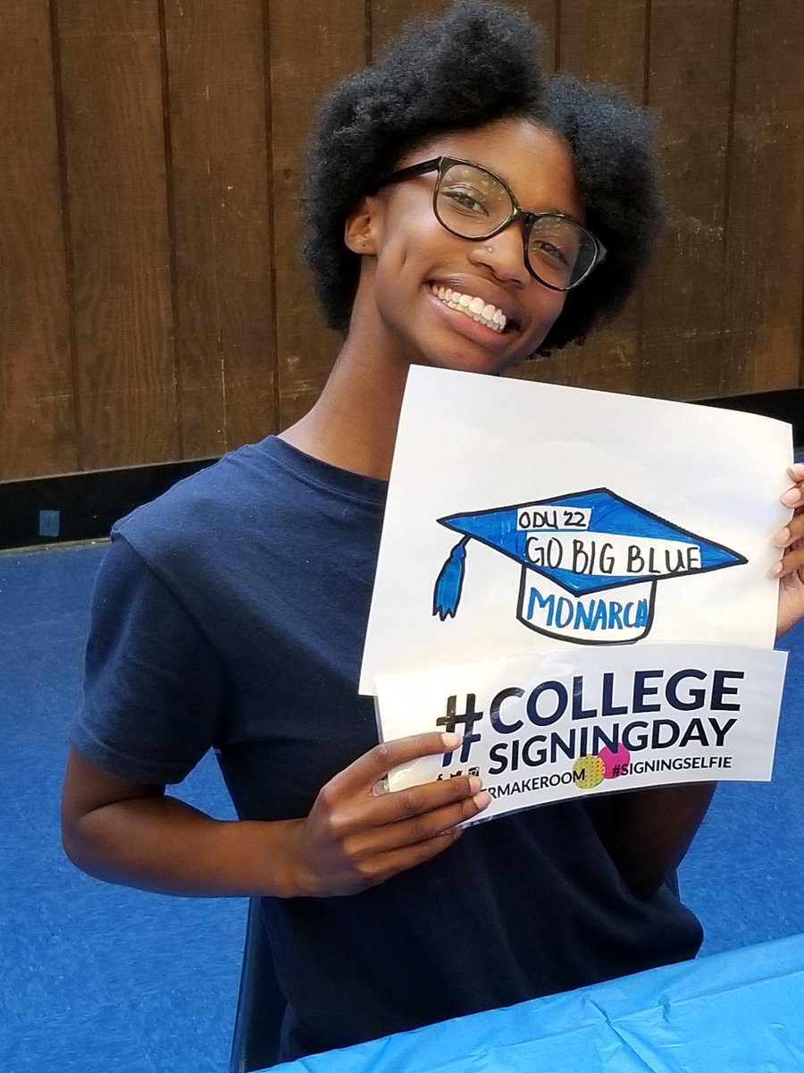 PHSCollegeCoach's tweet photo. #CollegeSigningDay #DecisionDay @BetterMakeRoom @getschooled https://t.co/XPULGNrQll