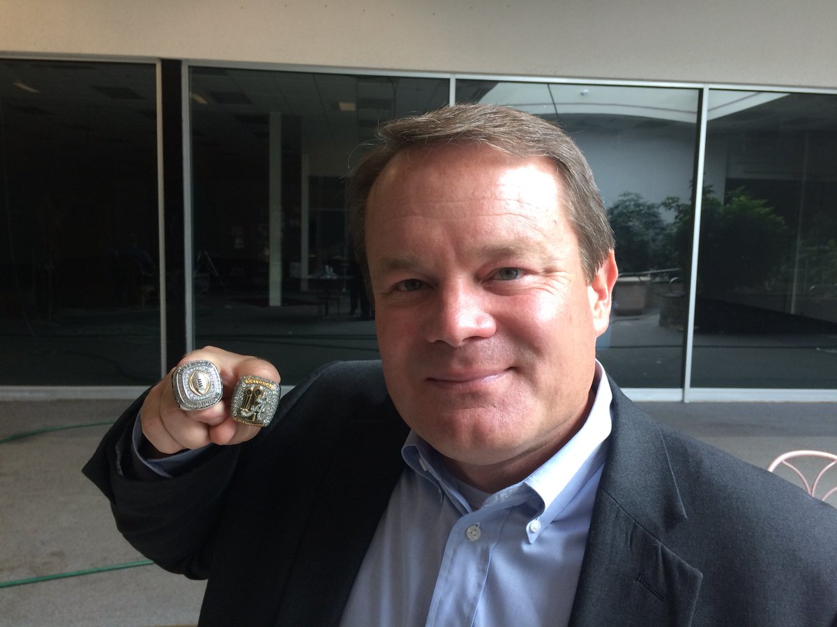 RobRobertson463's tweet photo. These things are hefty! Close as I will ever get to UA championship rings myself but sure enjoyed a visit with Ken Gaddy of the @bryantmuseum today. Proud to be part of a community of fighters and champs! #RollTide https://t.co/YP1EYoLNol