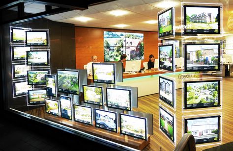 HDisplays's tweet photo. Nuestra #CajaDeLuzColgante es una excelente e innovadora forma de comunicación dentro y fuera de su espacio comercial. La mejor presentación para sus mejores #proyectos
#Retail #backlight #escaparate https://t.co/AiAjW2bWt8
