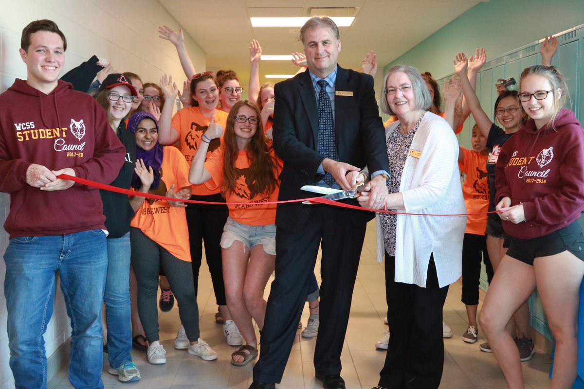 OCDSB's tweet photo. Last night West Carleton Secondary School celebrated their new east wing addition! #OCDSB #BuildON https://t.co/QBxuXZynOB