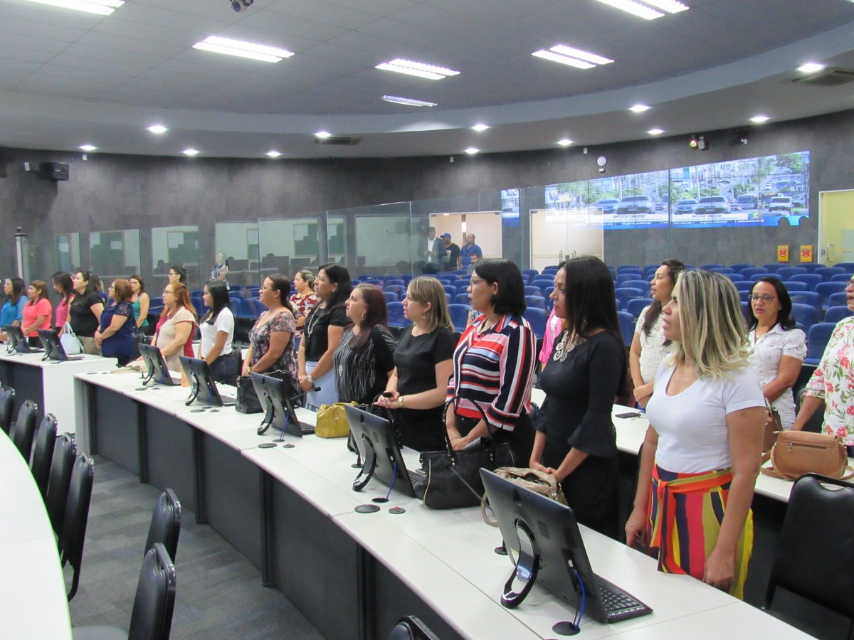 delegadosamuel's tweet photo. Hoje participei da audiência em homenagem ao Dia do Assistente Social, comemorado em 15 de maio. E a minha felicidade só cresce em poder contribuir com a política de Assistência Social de Teresina. Vamos, avante, na luta pela garantia de direitos! #Semcaspi #DiaDoAssistenteSocial https://t.co/igfAgoUyTI